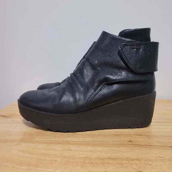 IGI & CO Dressy Black Leather Platform Ankle Boots Shoes (ITALY) Size 7.5 / 38 - Picture 2 of 13